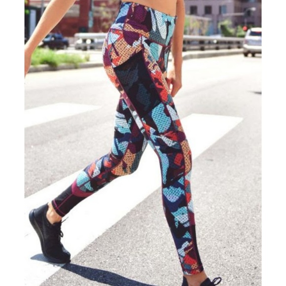 Mono B Pants - Highwaist Kaleidoscope Camo Full Leggings!